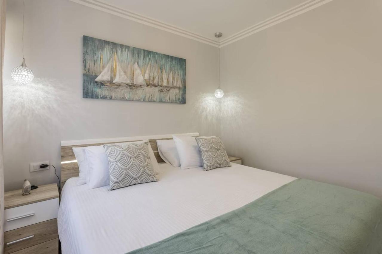 Royal Gold Apartment Βόντιτσε Εξωτερικό φωτογραφία